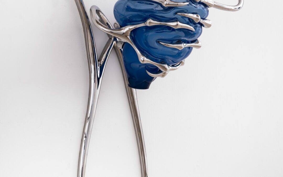 Hannah Levy | Blue Blooded – Sangue blu